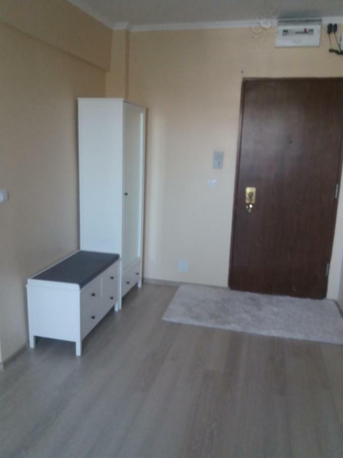 Juli'S Apartment Oradea Ngoại thất bức ảnh